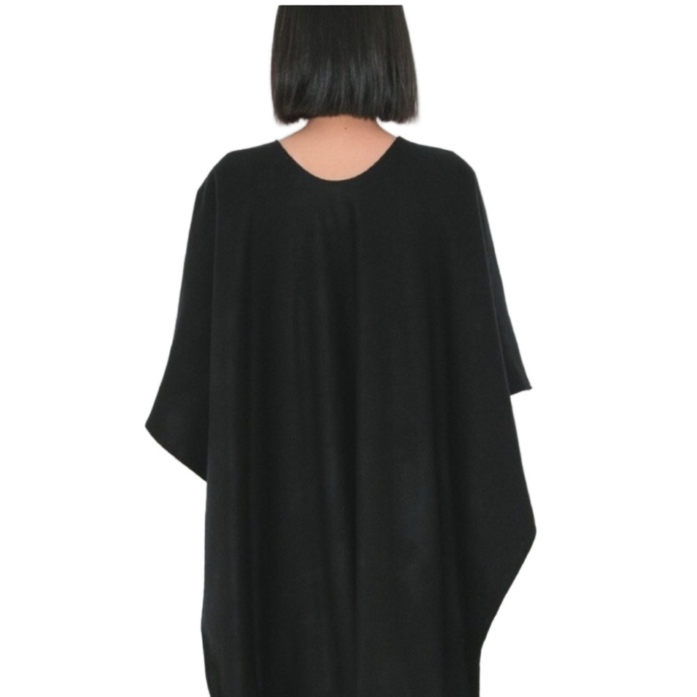 Jesse Kamm Ama Warming Cape in black wool/linen - Picture 3 of 7
